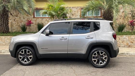 JEEP RENEGADE 1.8 16V FLEX LONGITUDE 4P AUTOMÁTICO JEEP RENEGADE 1.8 16V FLEX LONGITUDE 4P AUTOMÁTICO